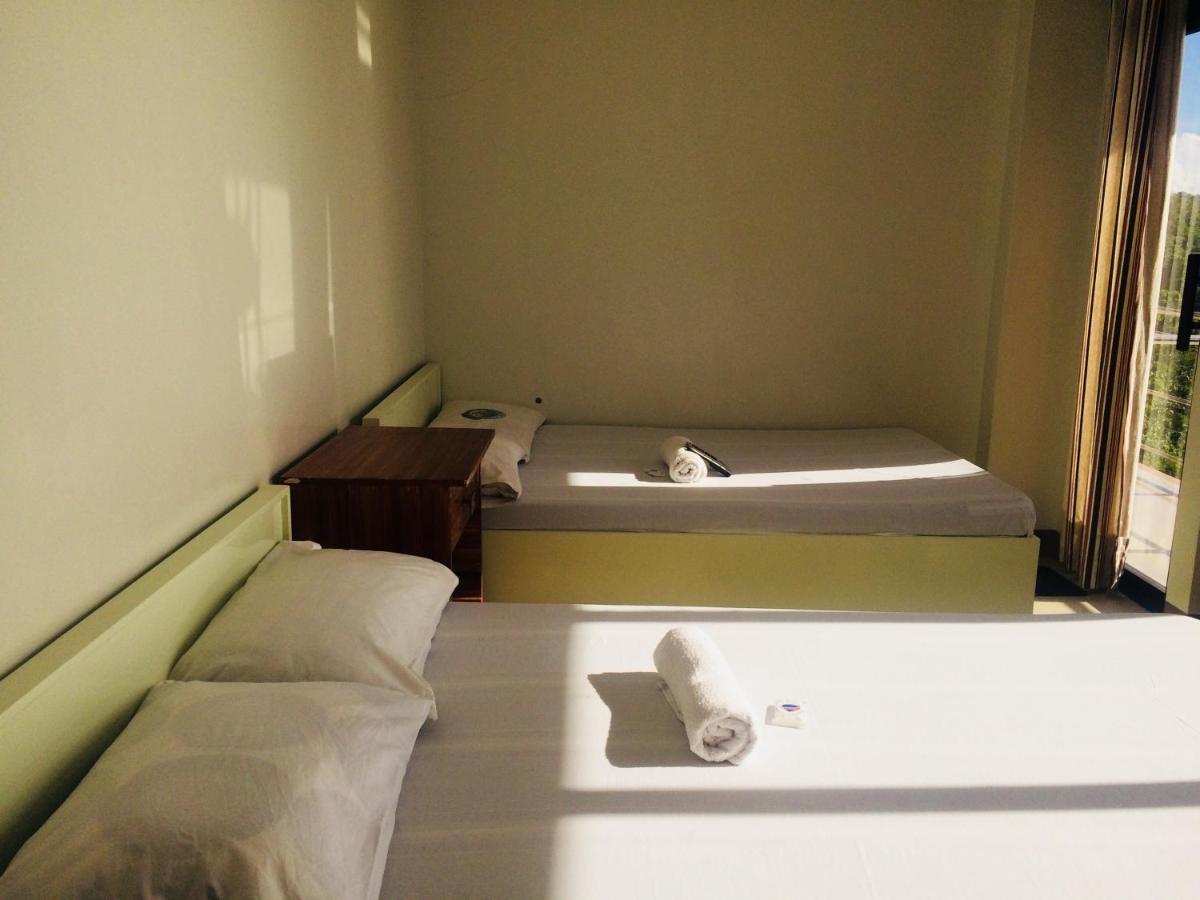 Lcf - Bb Hotel Romblon Kültér fotó