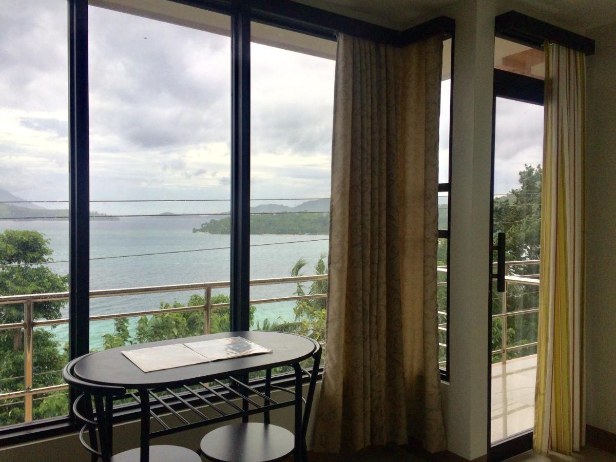 Lcf - Bb Hotel Romblon Kültér fotó
